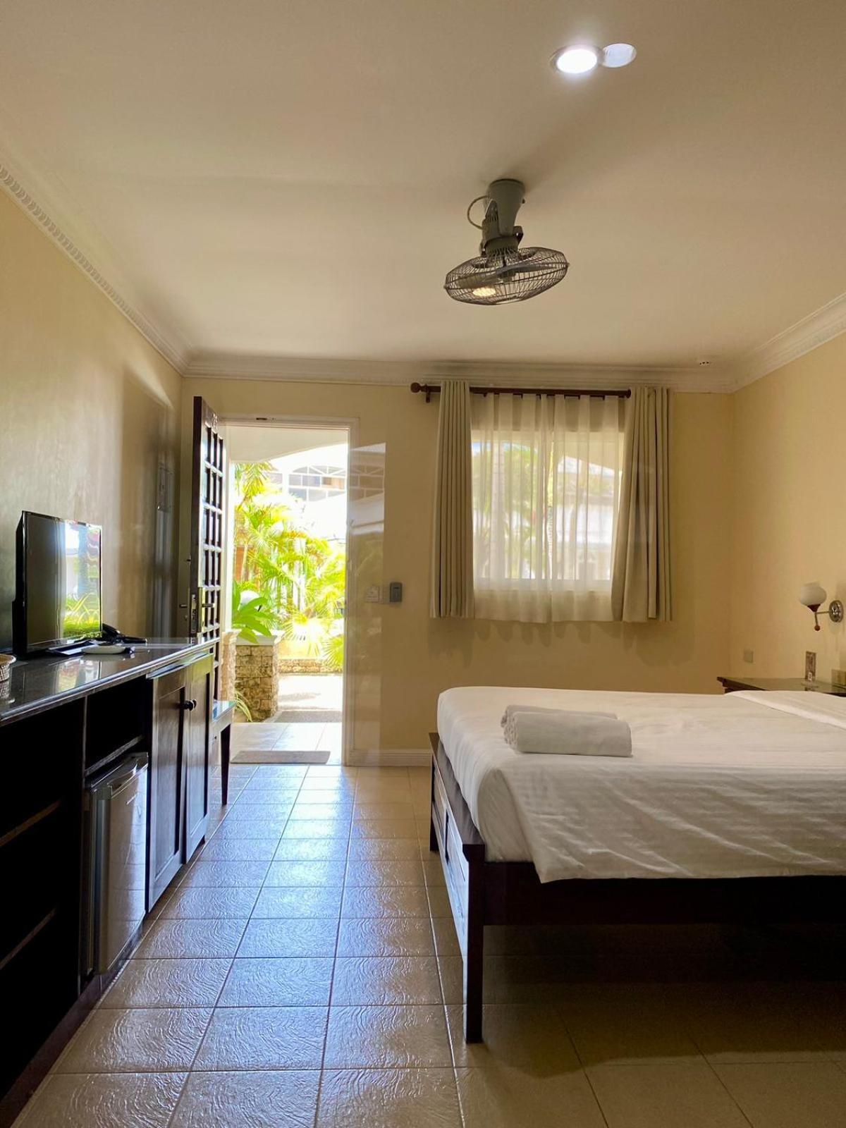 Panglao Regents Park Resort Zewnętrze zdjęcie