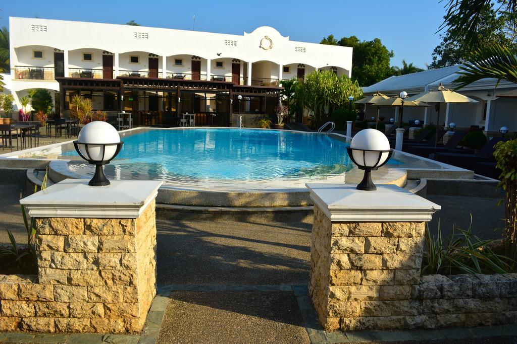 Panglao Regents Park Resort Zewnętrze zdjęcie