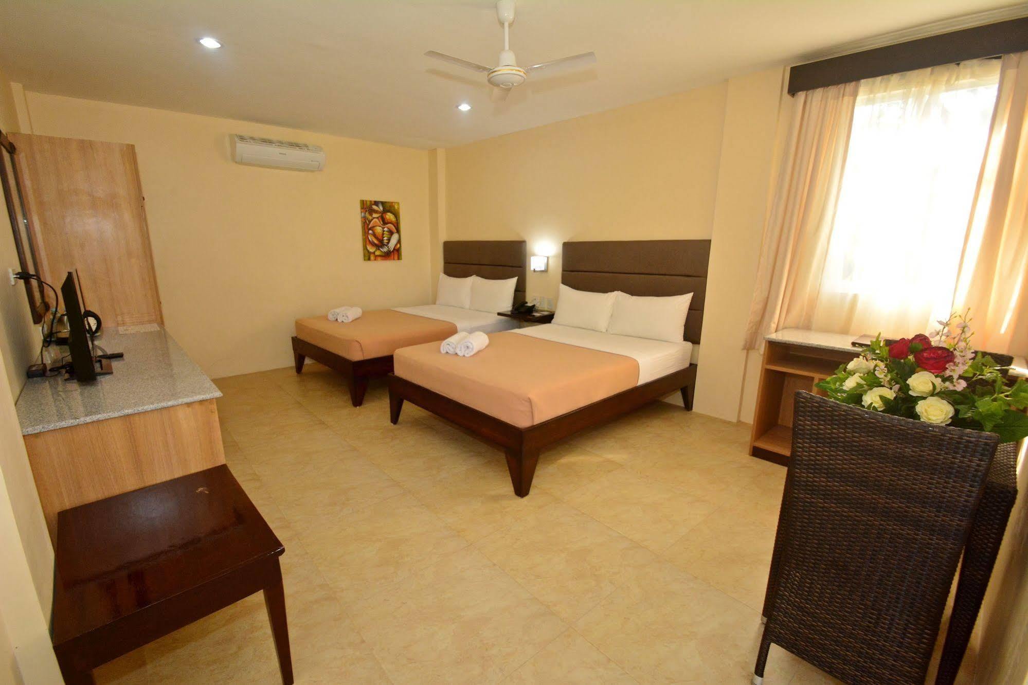 Panglao Regents Park Resort Zewnętrze zdjęcie